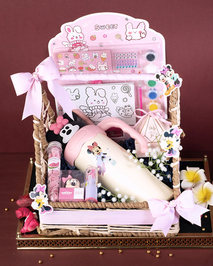 Sip & Sparkle with Minnie
